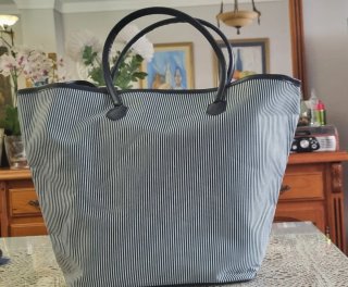 Bolso Grande Rayas Azul y Blanco