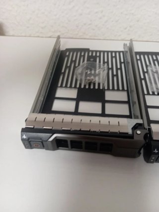 2 Bandejas Disco Duro Dell KG1CH