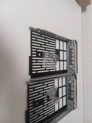 2 Bandejas Disco Duro Dell KG1CH