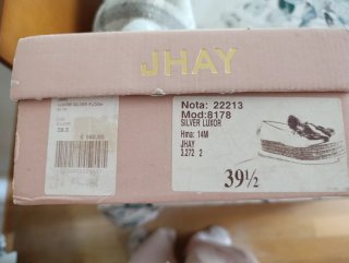 Zapatos Jhay plateados talla 39.5