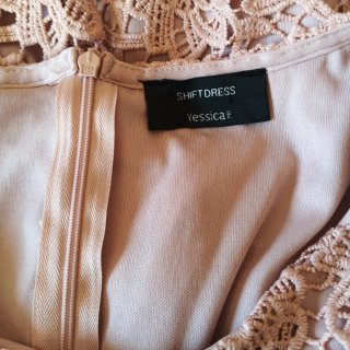 Vestido de Encaje Yesika