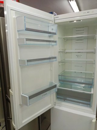 Nevera combi Bosch 200/60cm A++ con garantia envio
