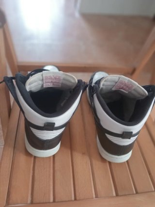 Zapatillas Nike Dunk High Blancas y Negras