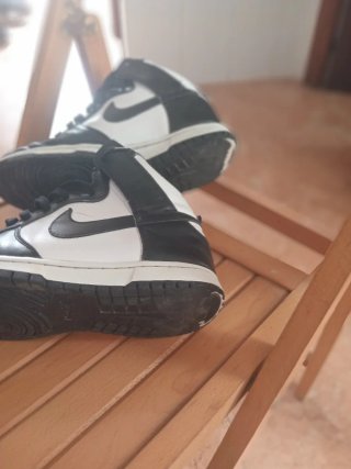 Zapatillas Nike Dunk High Blancas y Negras