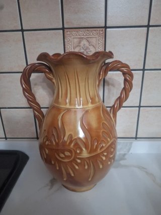 Vaso in terracotta decorato