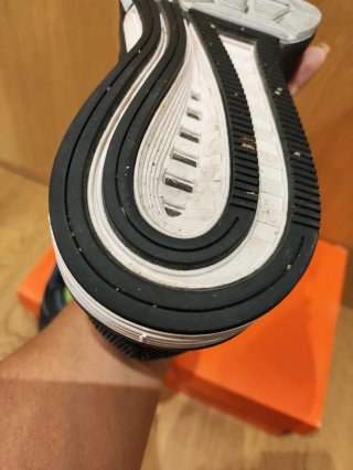 Zapatillas Nike Running Negras Plata