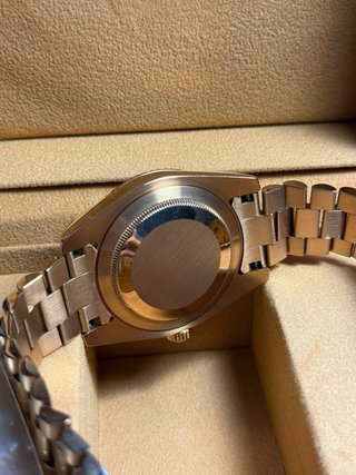 Seiko Skydweller Oro Rosa Negro