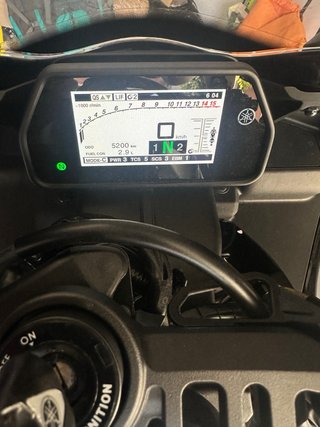 Yamaha R1 2024 Negra