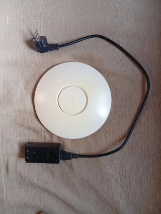 Punto Acceso Ubiquiti UAP LR