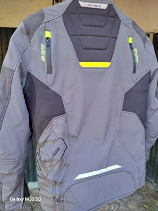 2 Cazadoras Moto y Casco