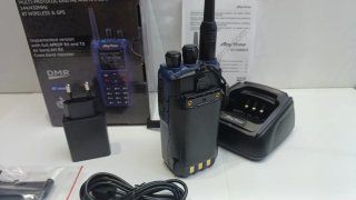 AnyTone AT-D890UV Walkie Talkie Digital/Analógico