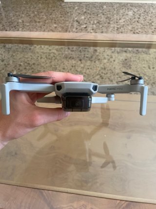 Dron Blanco y Gris