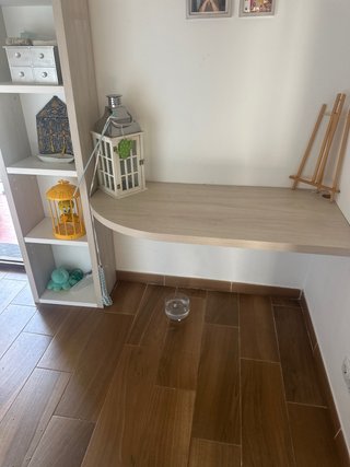 Muebles y armarios de madera