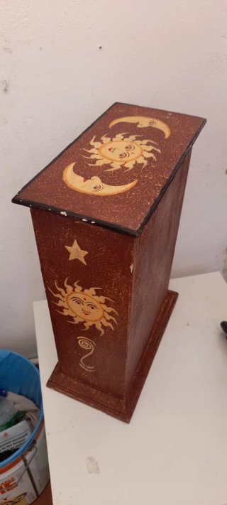 Mueble para 60 CDs