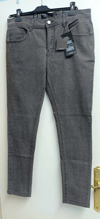 Bershka Jeans Super Skinny Fit Talla 42 Gris