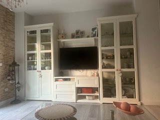 Mueble TV Vitrina Estantería Blanco medidas abajo