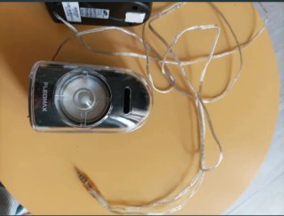 Altavoces Pleomax Negros