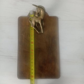 Portanotas vintage de latón con unicornio