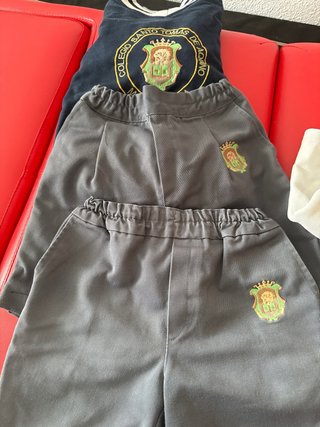 Lote uniforme Colegio Santo Tomás de Aquino