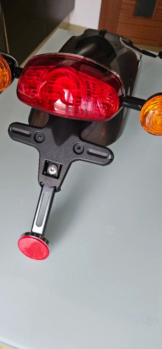 Guardabarros trasero Triumph Thruxton 1200 R