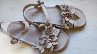 Sandali per Bambina Zara Taglia 36 Fiori Rosa