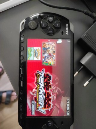Sony PSP + Cargador + Bolsa
