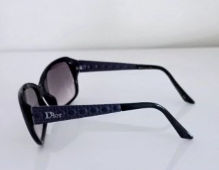 Gafas de sol negras