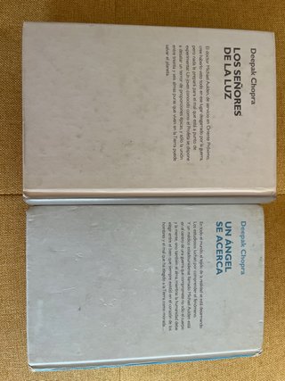 Dos libros de Deepak Chopra
