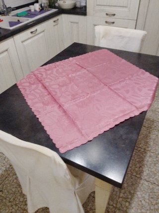 Centrotavola cm 75x80 in tessuto rosa