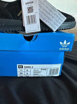 Adidas Hand 2 Negro y dorado talla 39