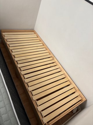 Cama extensible madera + 2 colchones