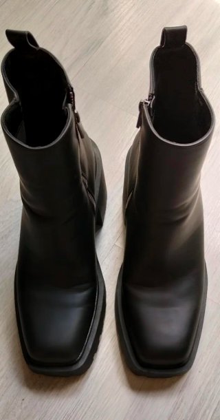 Botines estilo Track | Tacón Bloque Ancho.
