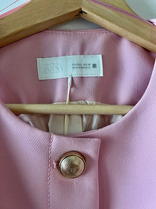 Chaleco peplum Zara rosa