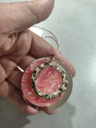 Collar y pendientes Sfera dorados y rosas