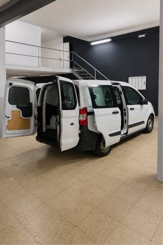 Ford Transit Courier 2016