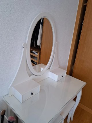 Tocador Blanco Ikea con Espejo