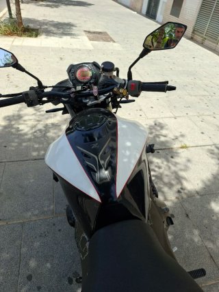 Kawasaki Z750 Naked