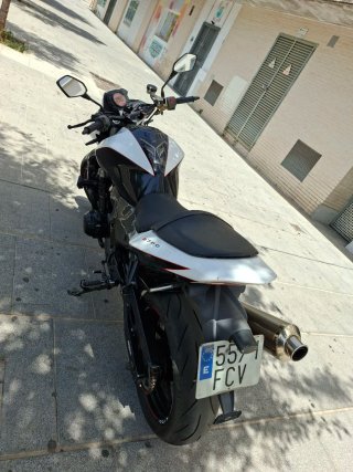 Kawasaki Z750 Naked
