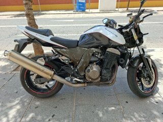 Kawasaki Z750 Naked