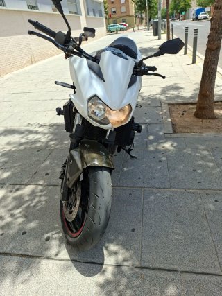 Kawasaki Z750 Naked