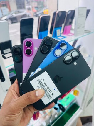 iPhone 16 128GB