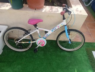 Bicicleta infantil Btwin niña