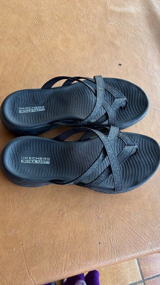 Sandalias Skechers Negras Mujer