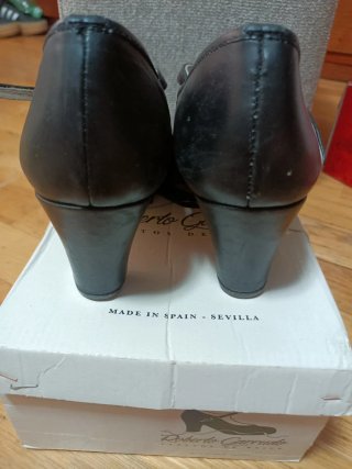 Zapatos Roberto Garrudo Talla 38 Negros