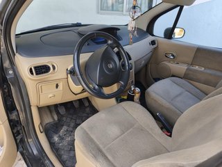 Renault Modus 2005
