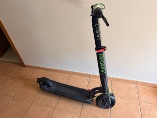 Due monopattini elettrici SmartGyro e Inokim in vendita