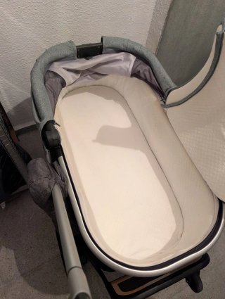 Uppa Baby Cruz V2 cochecito + capazo