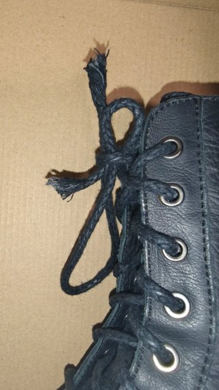 Botas Panama Jack Talla 40 Negras con cordones.