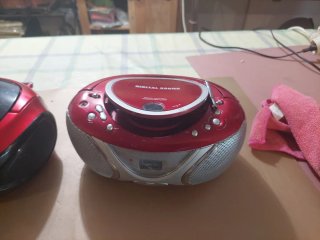 2 Radios CD Portátiles por 5 euros