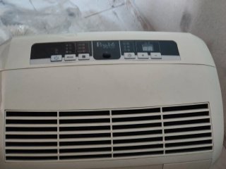 DeLonghi Pingüino 9800 BTU/h